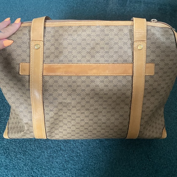 AUTHENTIC ✅vintage GUCCI bag 💼 some stains but in good condition. - Picture 7 of 10